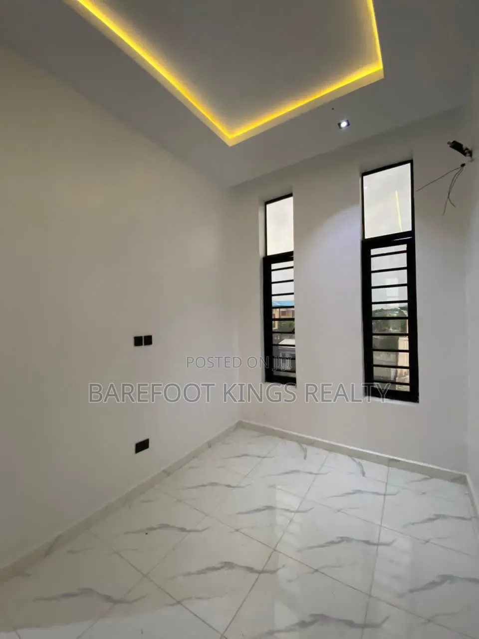 5bdrm Duplex in Sangotedo for sale in Sangotedo