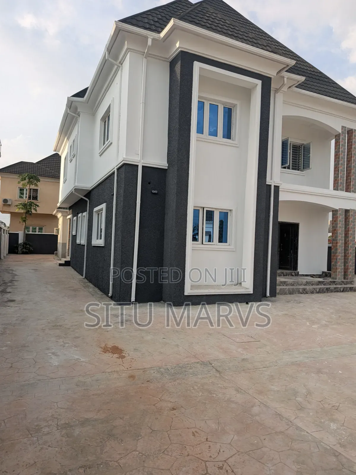 4bdrm Duplex in Supercell Estate, Wumba for sale in Wumba