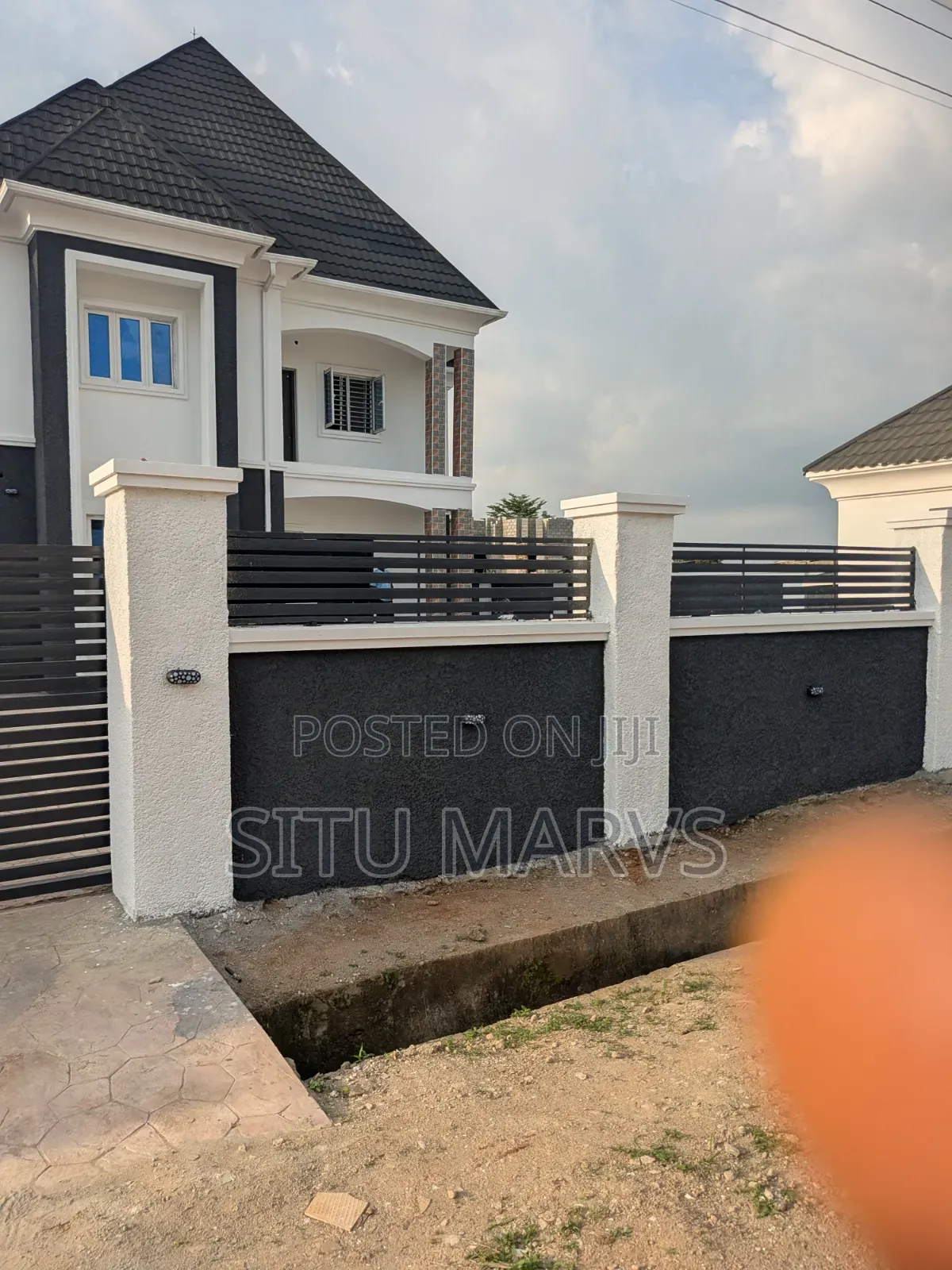 4bdrm Duplex in Supercell Estate, Wumba for sale in Wumba