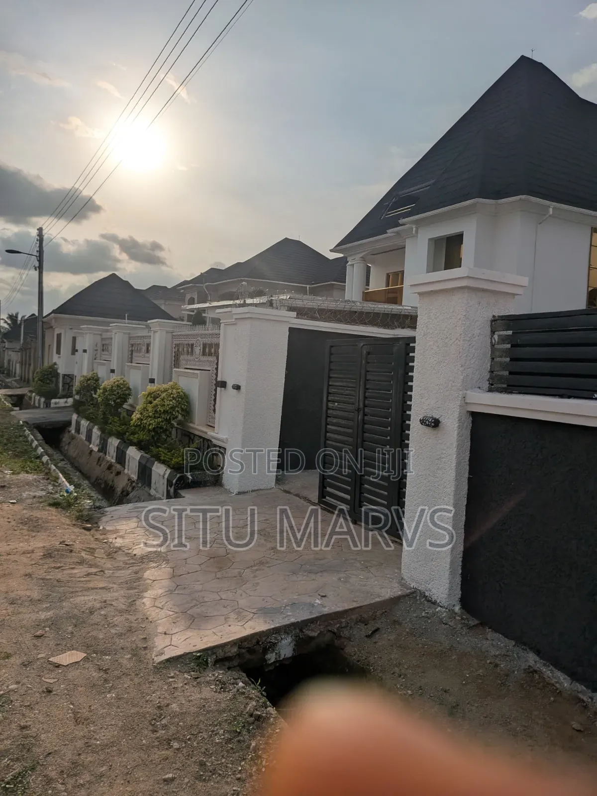 4bdrm Duplex in Supercell Estate, Wumba for sale in Wumba