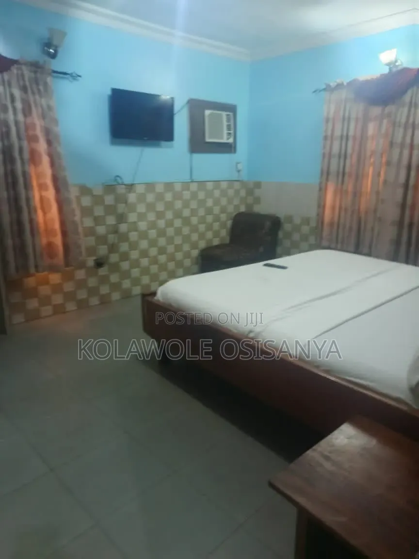26rooms Hotel on Ogudu in Ogudu-Orioke