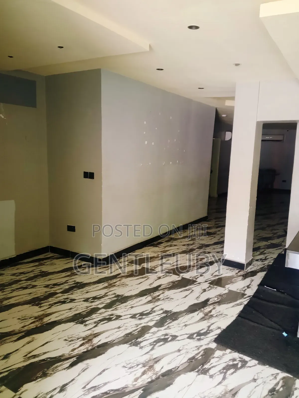 113 SQM Office Space for Rent,Lekki Ph.1 in Lekki Phase 1