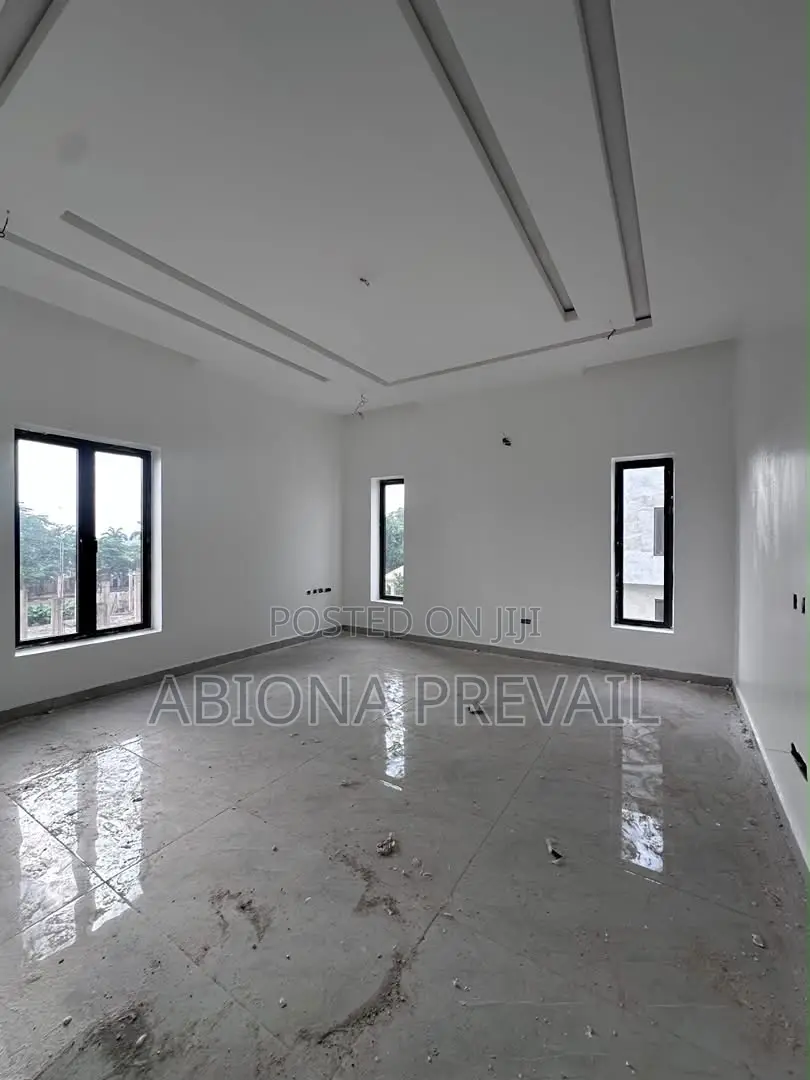 5bdrm Duplex in Asokoro for sale in Asokoro