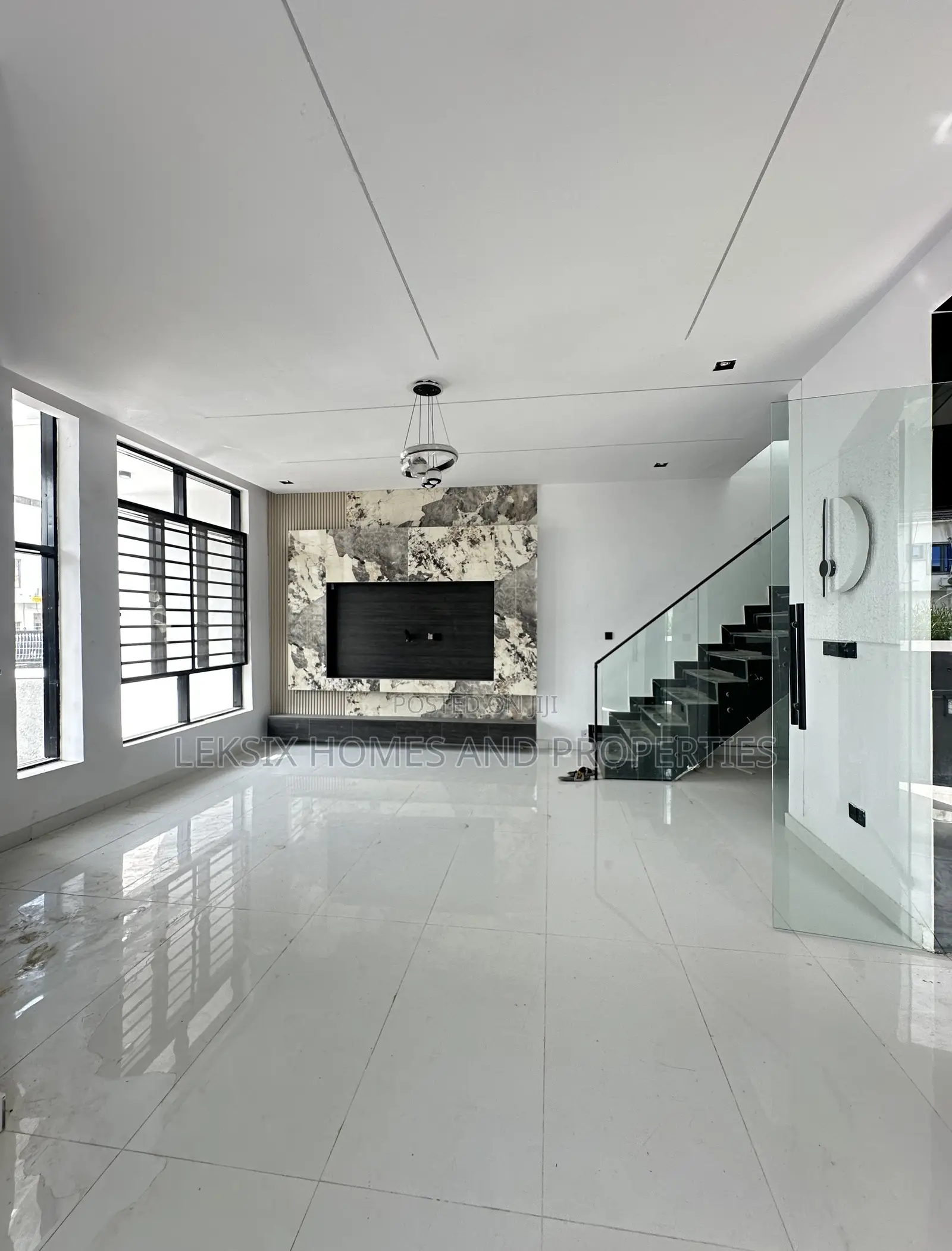 4bdrm Duplex in A Well Secured, Ikota for sale in Ikota