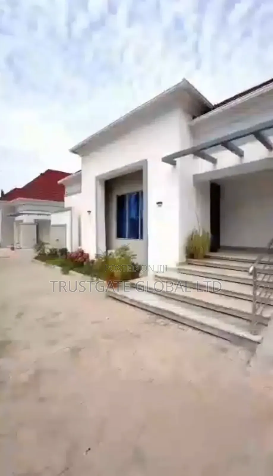 Furnished Luxury Hotel for Sale in Kaura