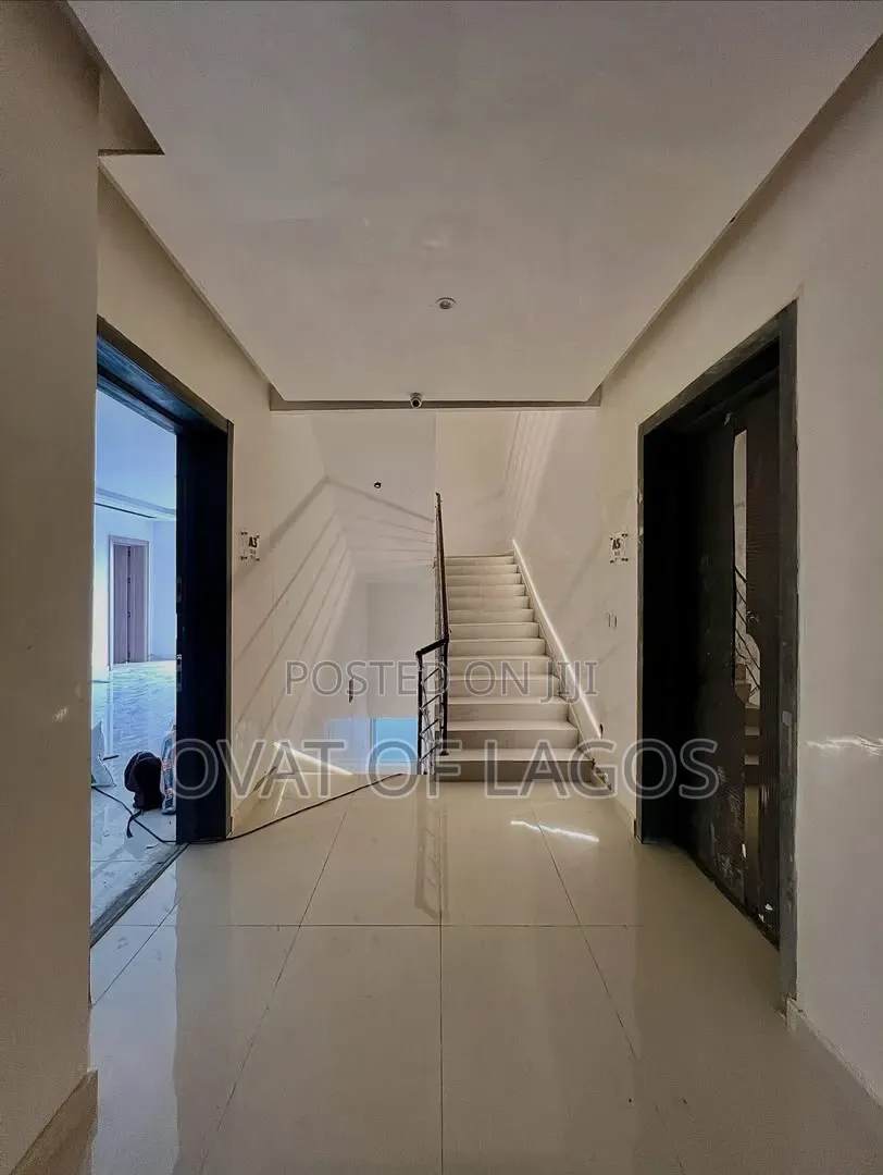 2bdrm Apartment in Lekki Phase 1 for sale in Lekki Phase 1