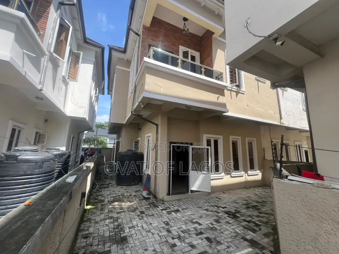 4bdrm Duplex in Chevron Alternative for sale in Chevron
