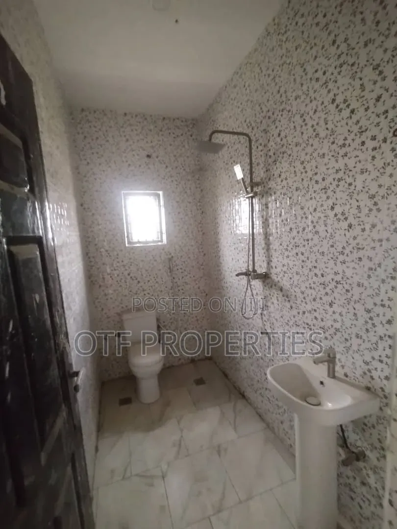 4bdrm Duplex in Jahi, Main for rent in Jahi
