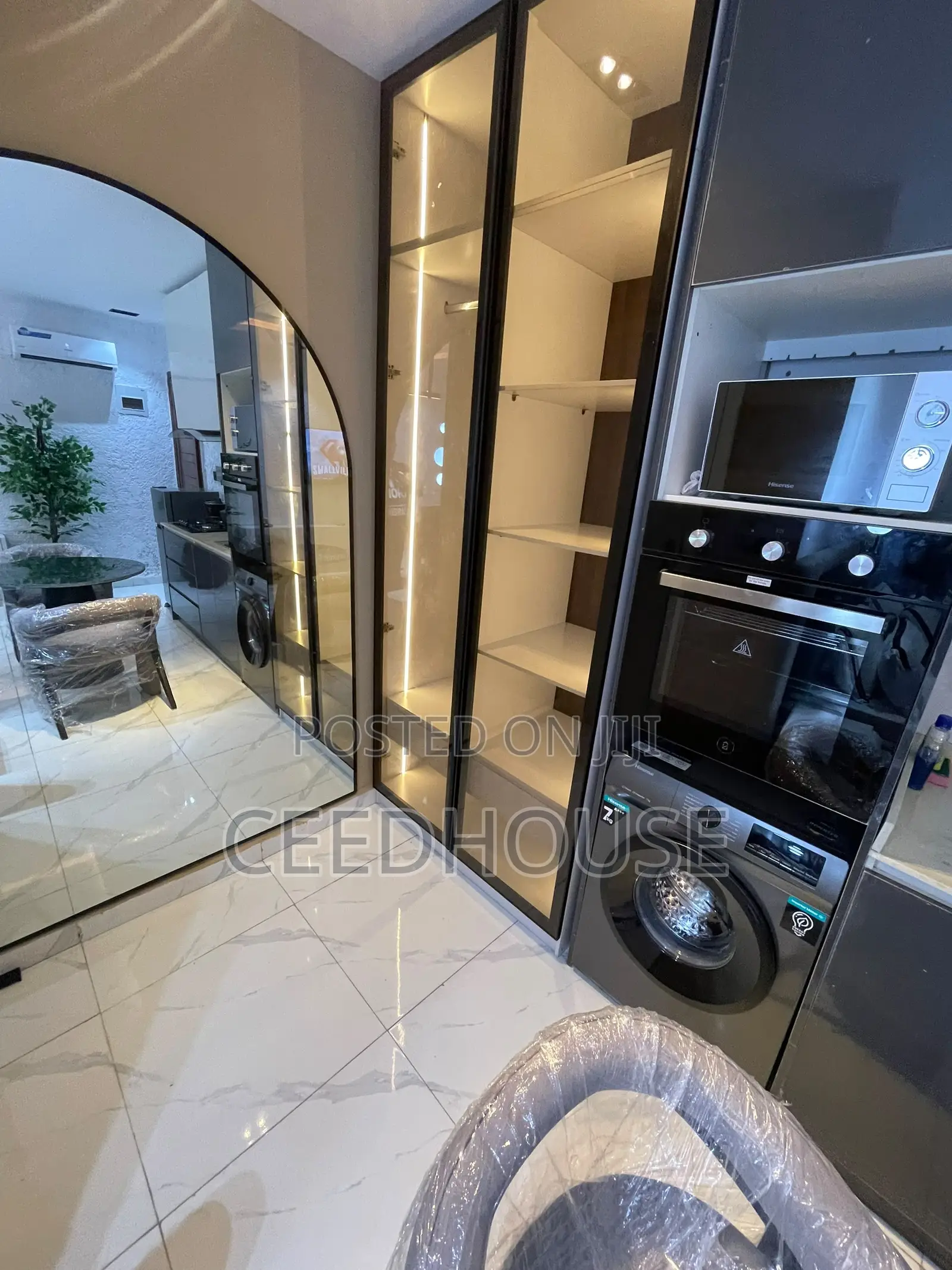 Luxurious Studio Apartment in Lekki Phase 1