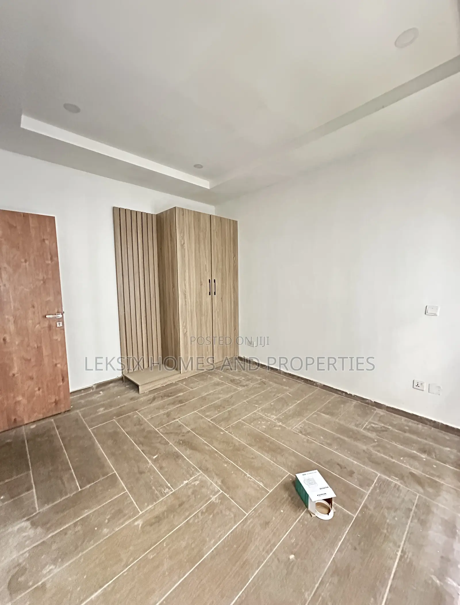1bdrm Apartment in A Well Secured, Lekki Phase 1 for sale in Lekki Phase 1