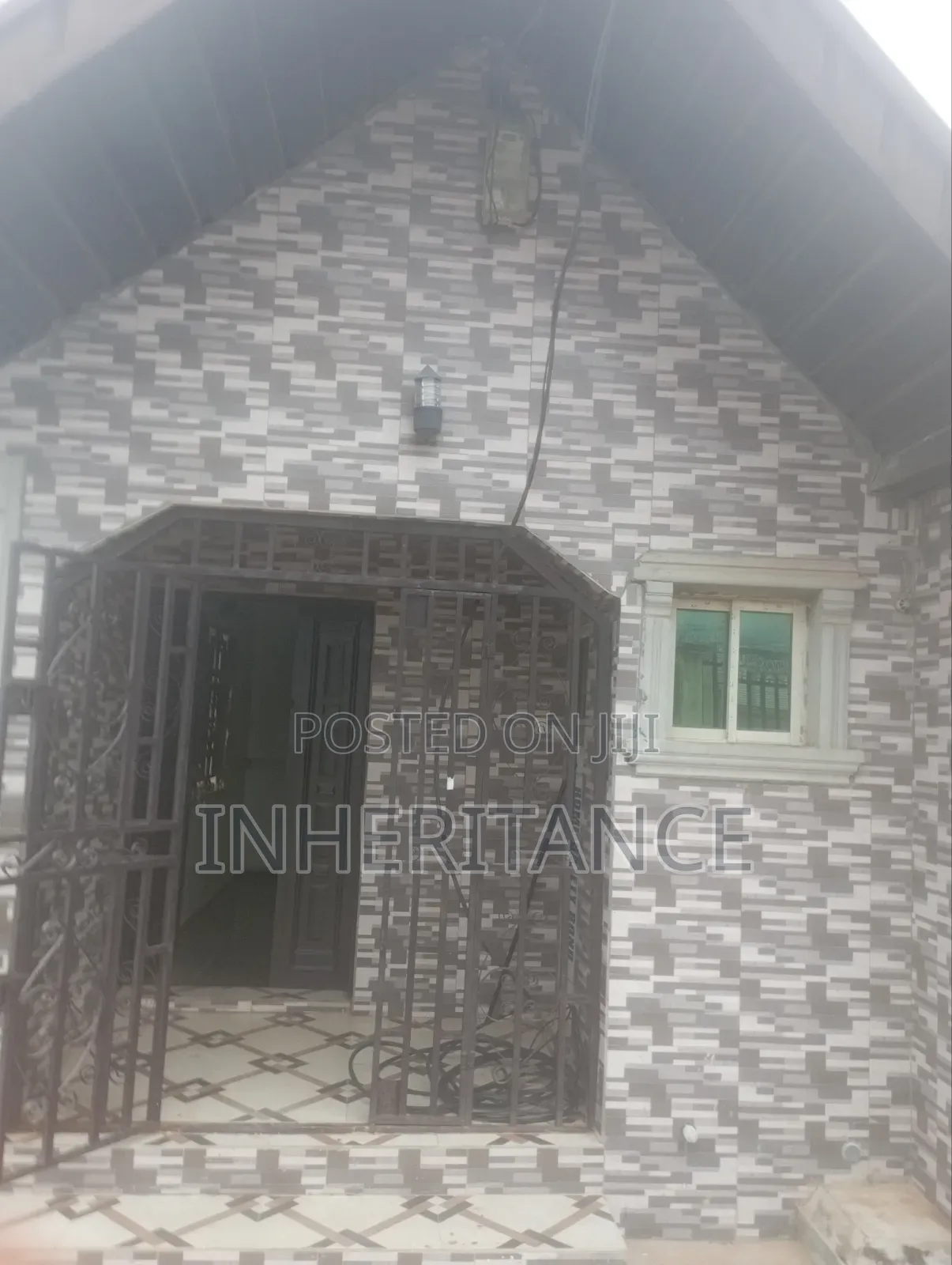 3bdrm Bungalow in Chairman Block, Agric for rent in Agric