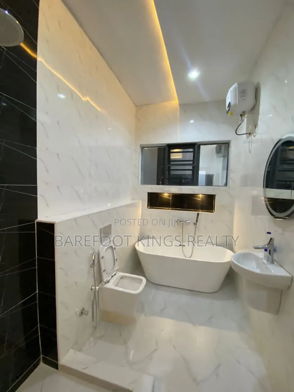 4bdrm Duplex in Sangotedo for sale in Sangotedo