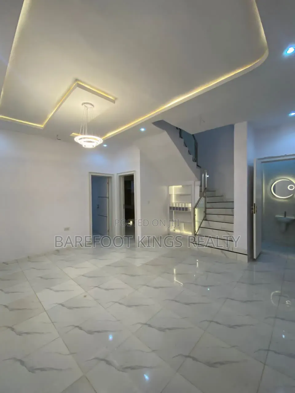 4bdrm Duplex in Sangotedo for sale in Sangotedo