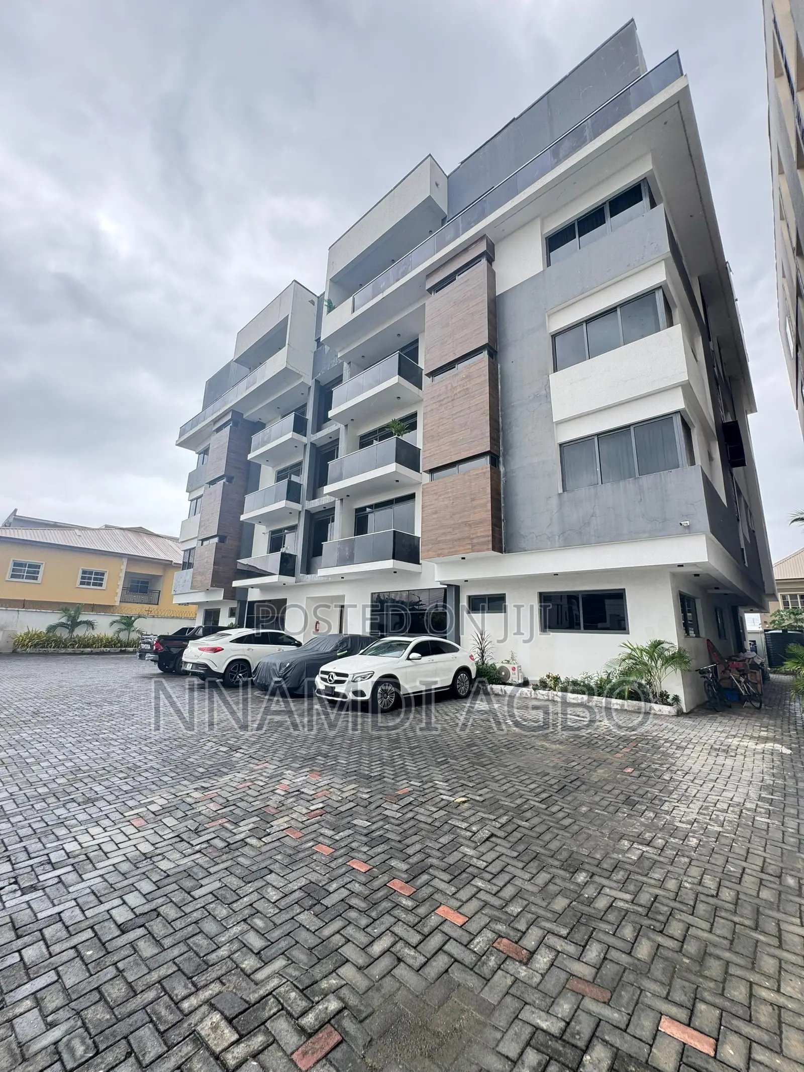 3bdrm Apartment in Lekki Phase 1 for rent in Lekki Phase 1
