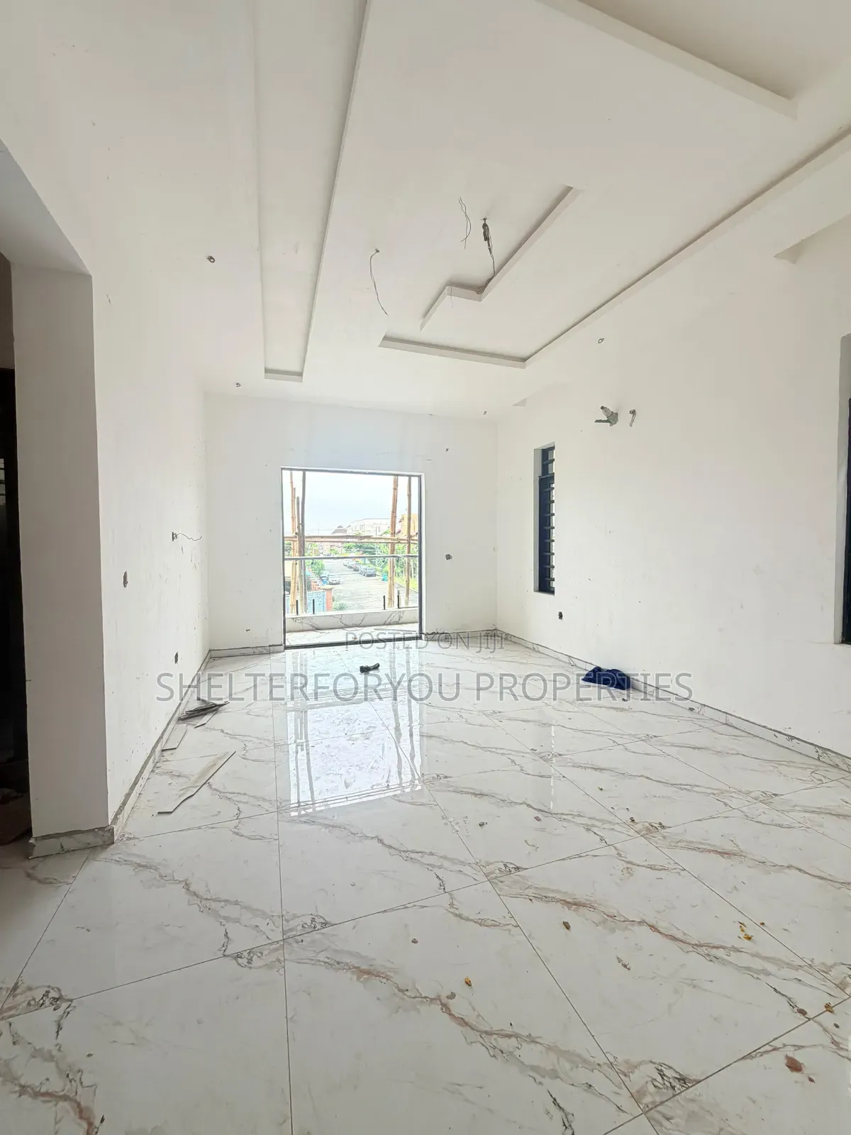 5bdrm Duplex in GRA Phase 2 Shangisha for sale in GRA Phase 2 Shangisha