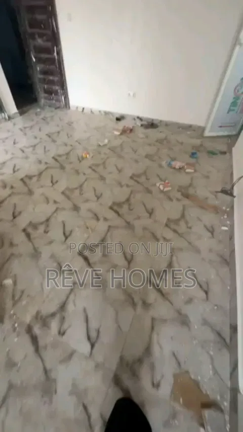 Mini Flat in CHallenge / Mushin for rent in CHallenge / Mushin