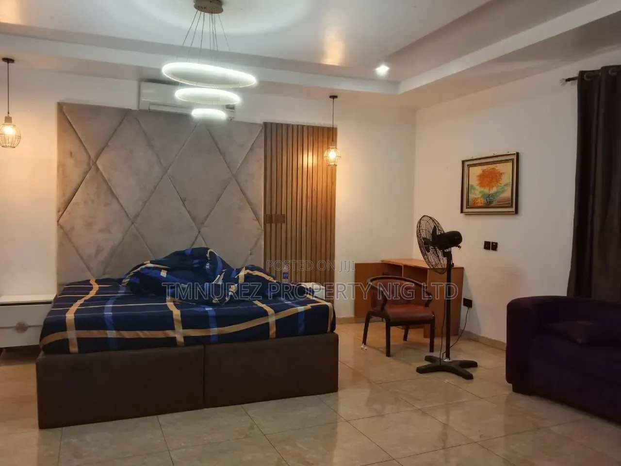 5bdrm Duplex in Idado for sale in Idado