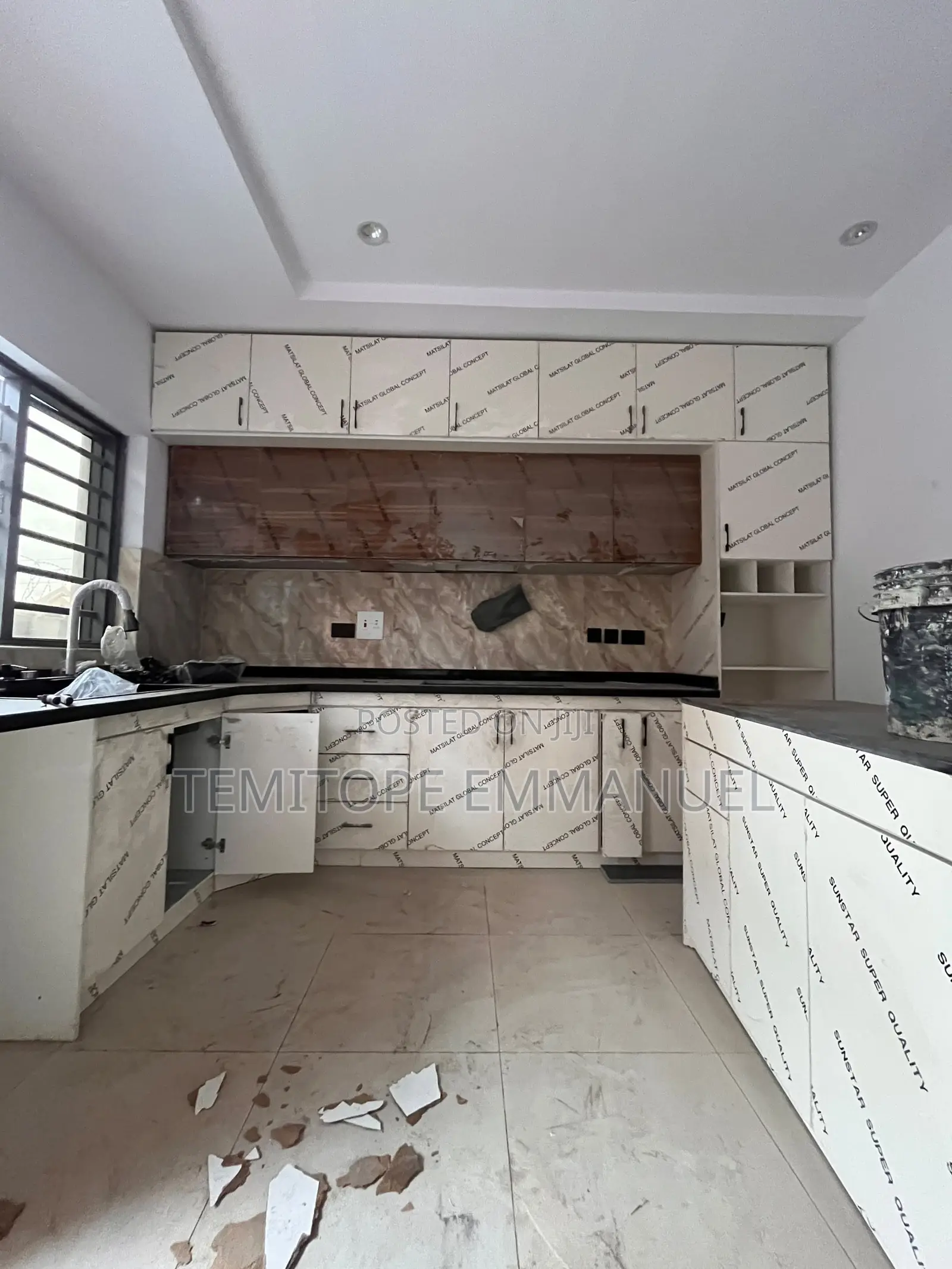 Furnished 4bdrm Duplex in GRA Phase 1 for sale in GRA Phase 1
