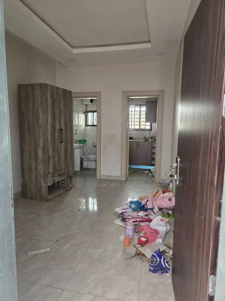 1bdrm Block of Flats in Wuse 2 for rent in Wuse 2