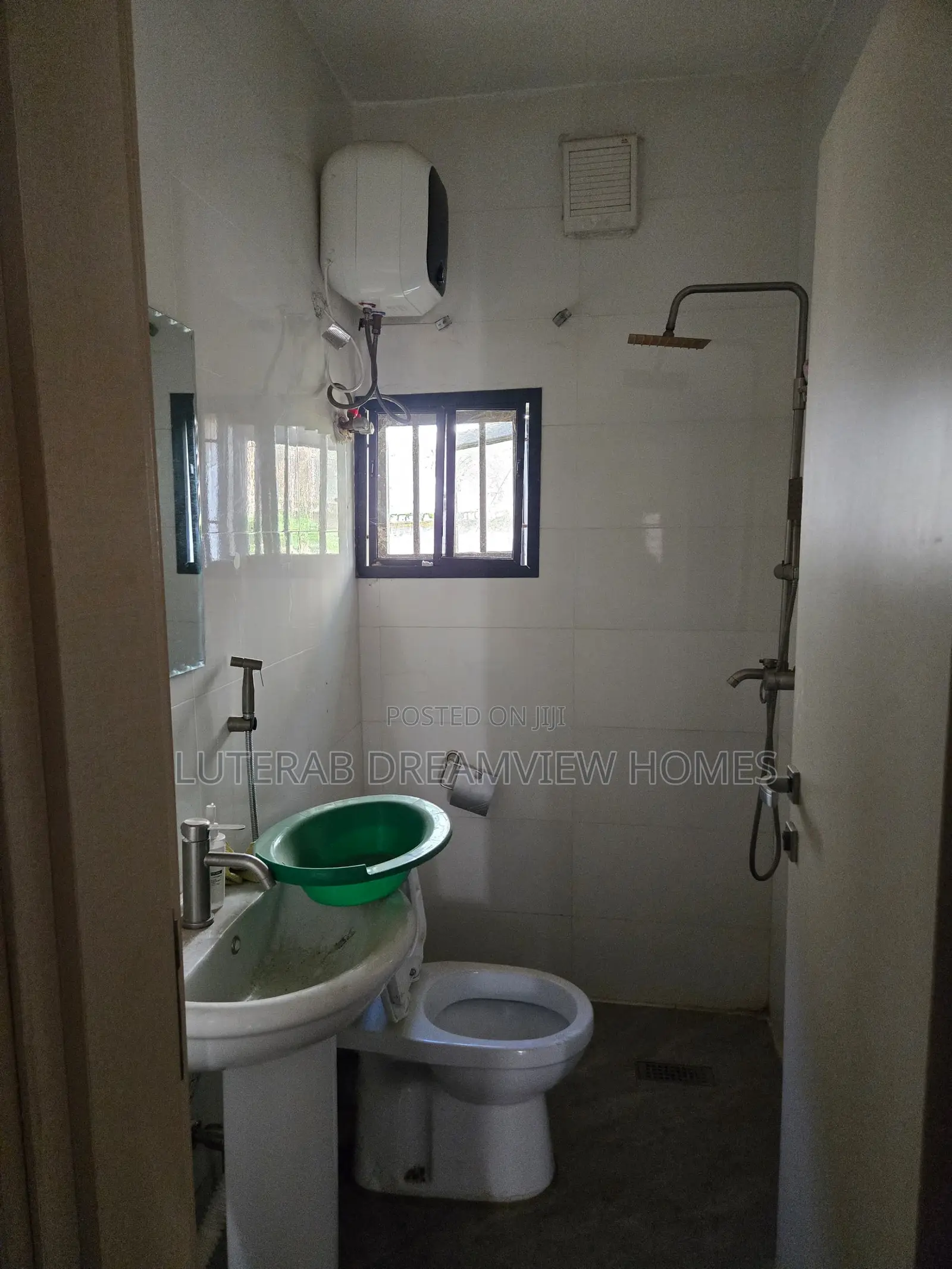 1bdrm Block of Flats in Wuse 2 for rent in Wuse 2