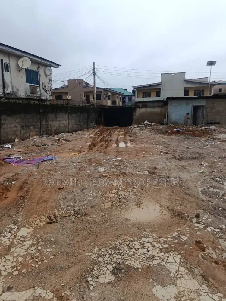 Gated Faced 700sqm of Land on Interlocking Street at Ago Palace in Ago Palace