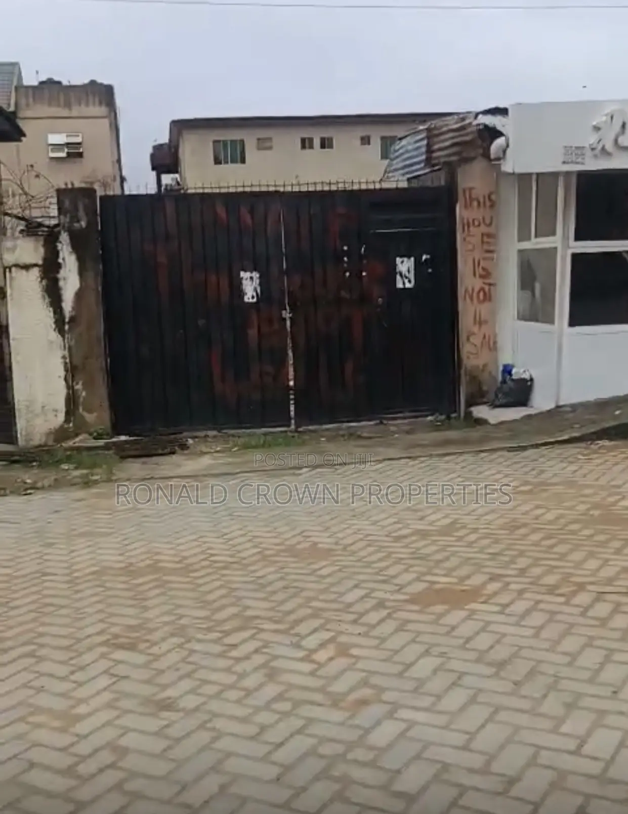 Gated Faced 700sqm of Land on Interlocking Street at Ago Palace in Ago Palace