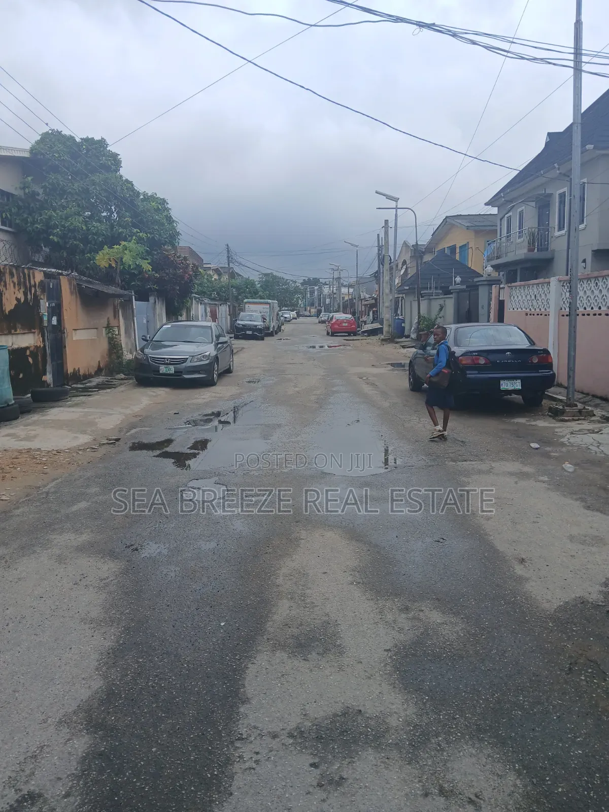 8bdrm Duplex in Raufu Williams, Adelabu for sale in Adelabu