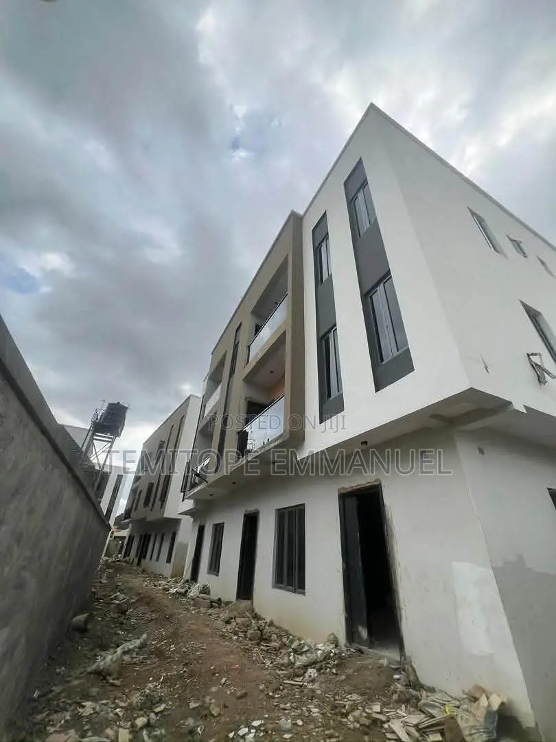 Furnished 2bdrm Apartment in Isheri North for sale in Isheri North