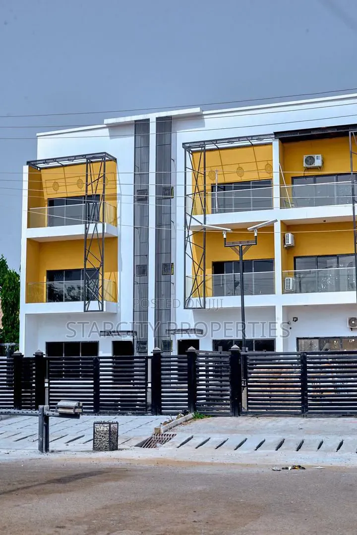 Furnished 4bdrm Duplex in Secured Estate, Life Camp for sale in Life Camp