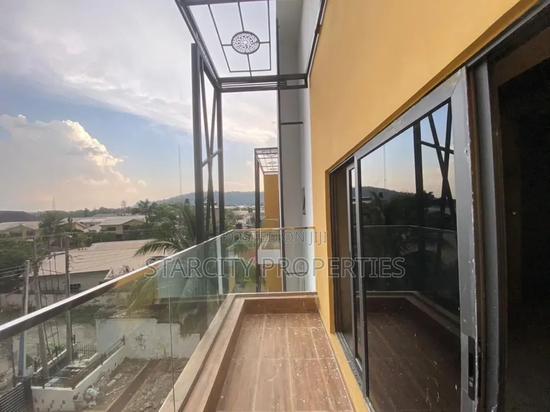 Furnished 4bdrm Duplex in Secured Estate, Life Camp for sale in Life Camp