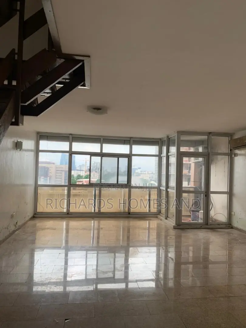Furnished 4bdrm Apartment in 1004 for sale in 1004