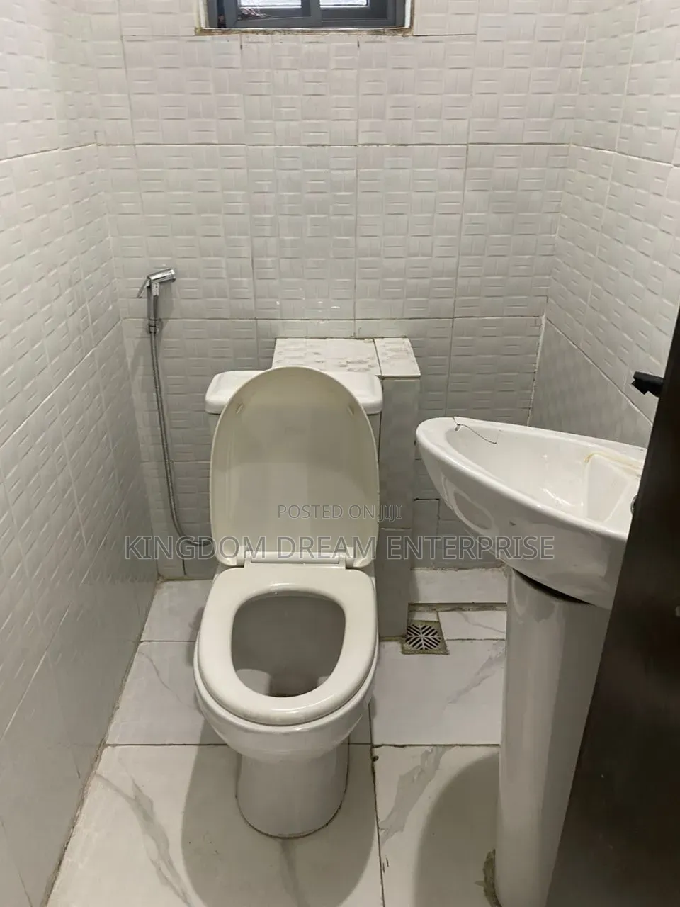 2bdrm Block of Flats in Ilupeju for rent in Ilupeju Industrial Estate