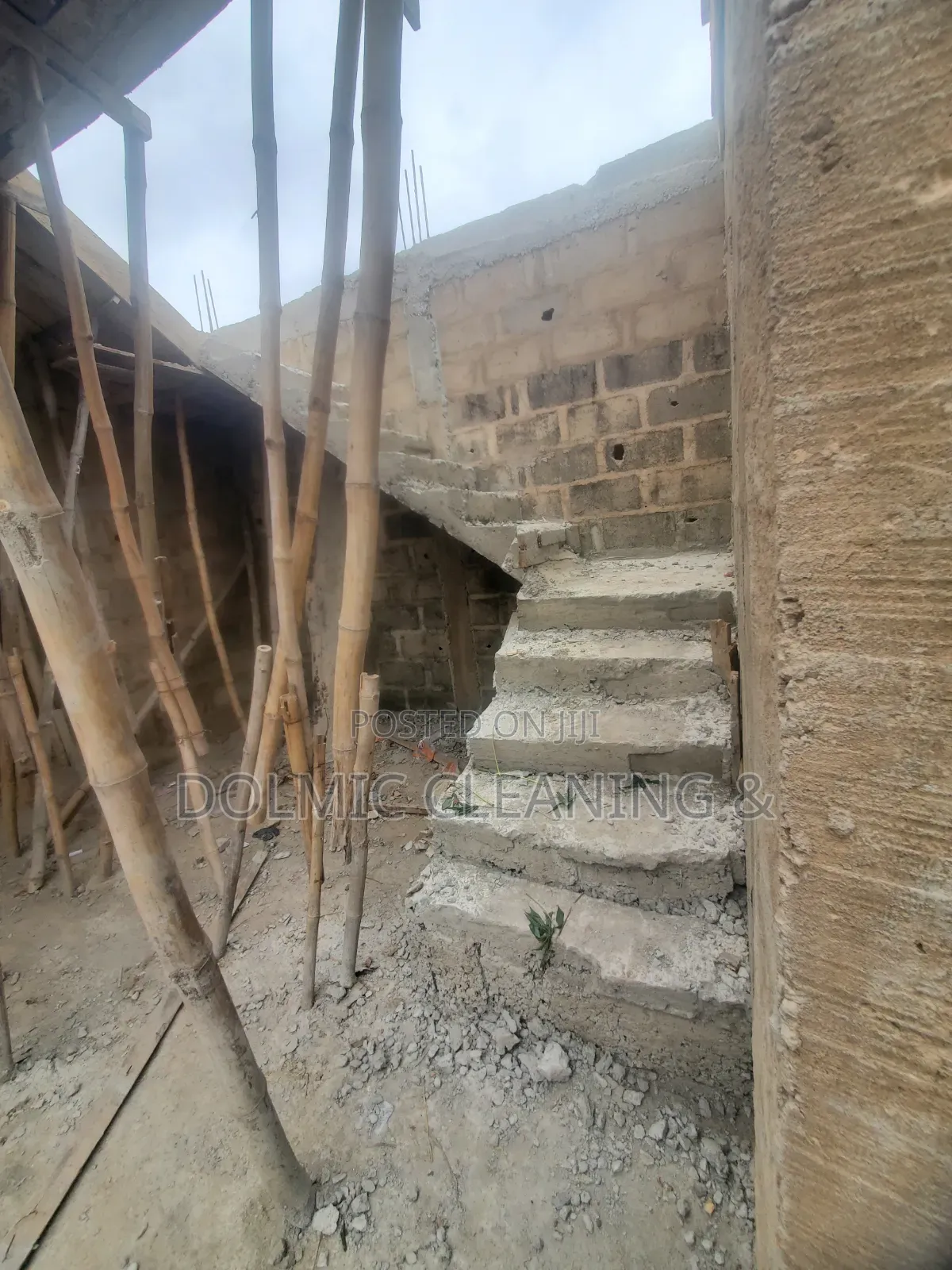 3bdrm Duplex in Ipaja for sale in Ipaja