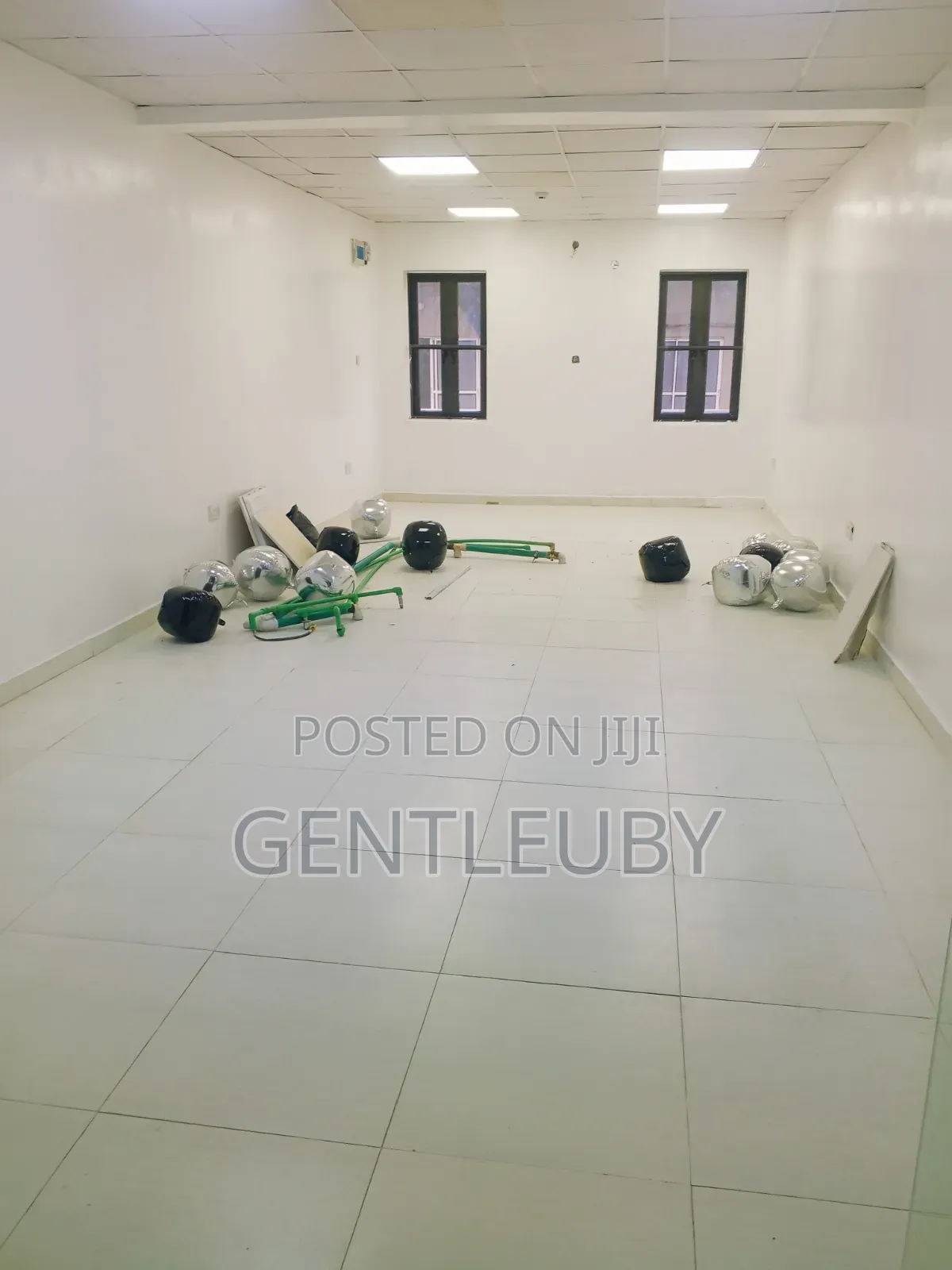 A 37 SQM Office Space for Rent, Lekki Phase.1 in Lekki Phase 1
