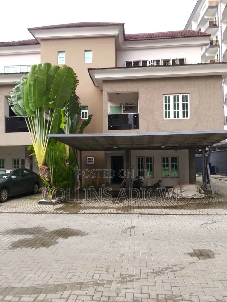 3bdrm Duplex in Osborne Ikoyi for sale in Osborne Foreshore Estate