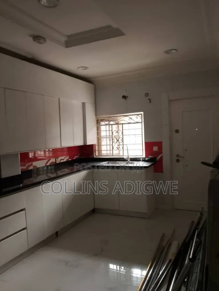 3bdrm Duplex in Osborne Ikoyi for sale in Osborne Foreshore Estate