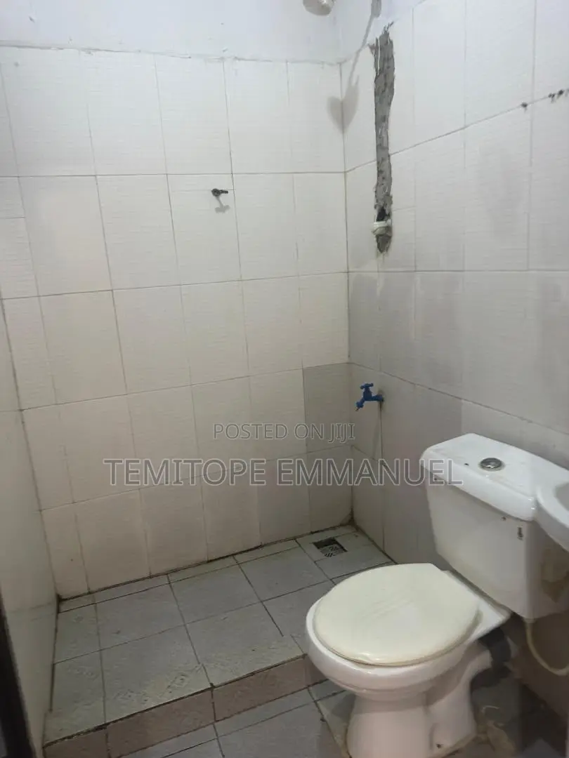 Furnished 2bdrm Apartment in Akowonjo for rent in Akowonjo