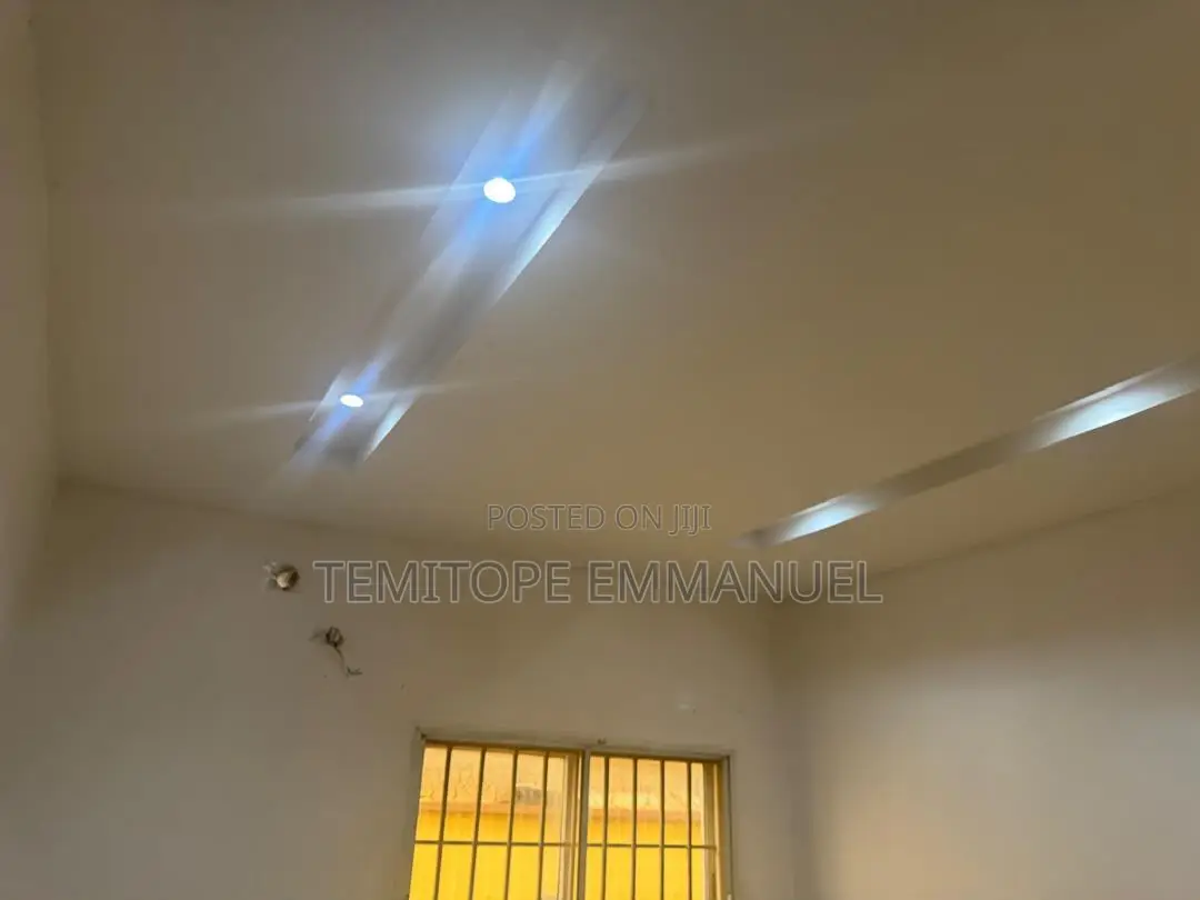 Furnished 2bdrm Apartment in Akowonjo for rent in Akowonjo