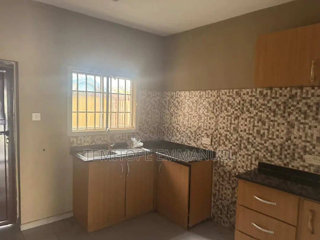 Furnished 2bdrm Apartment in Akowonjo for rent in Akowonjo
