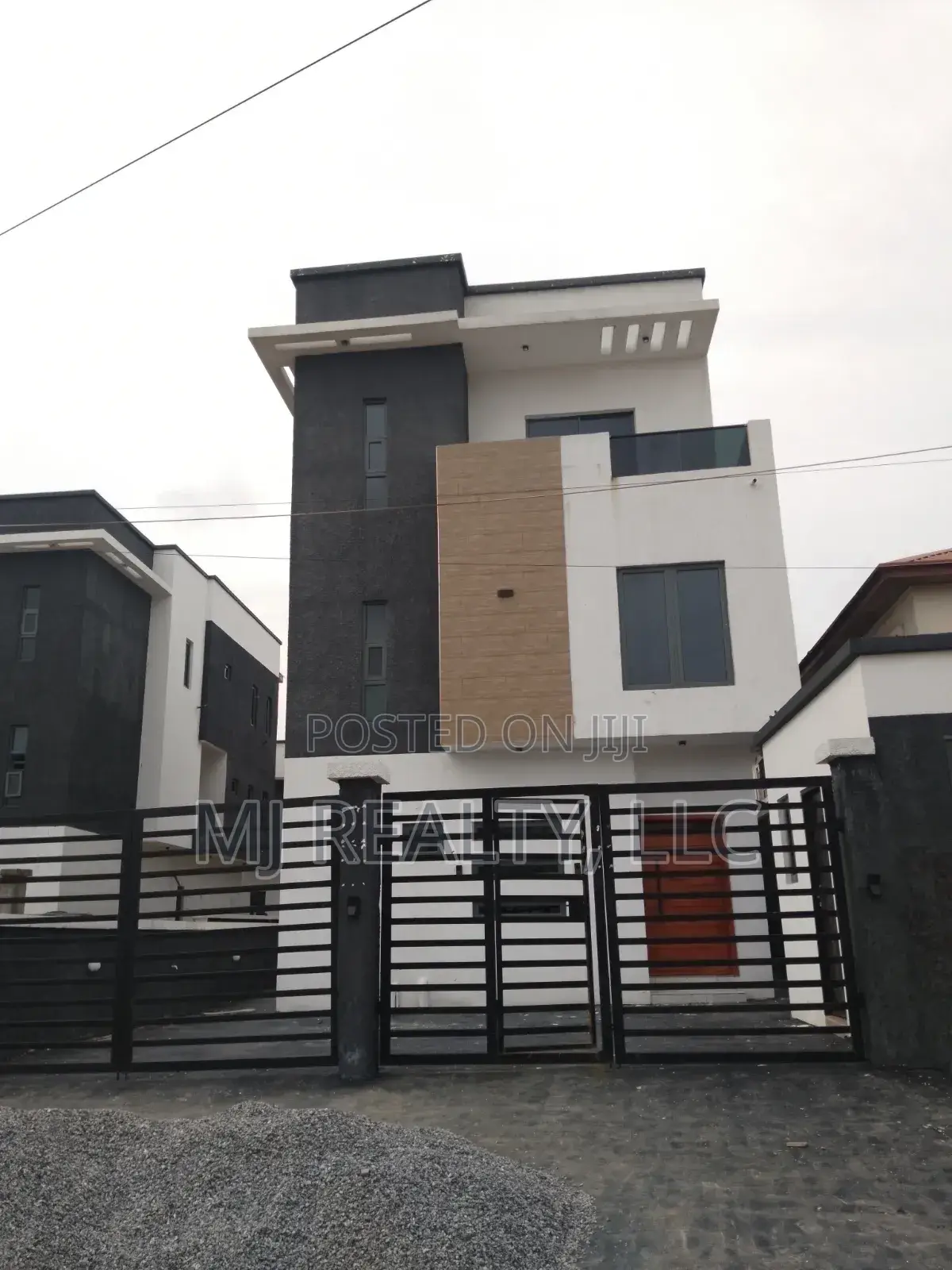 5bdrm Duplex in Phase 2 for sale in Phase 2