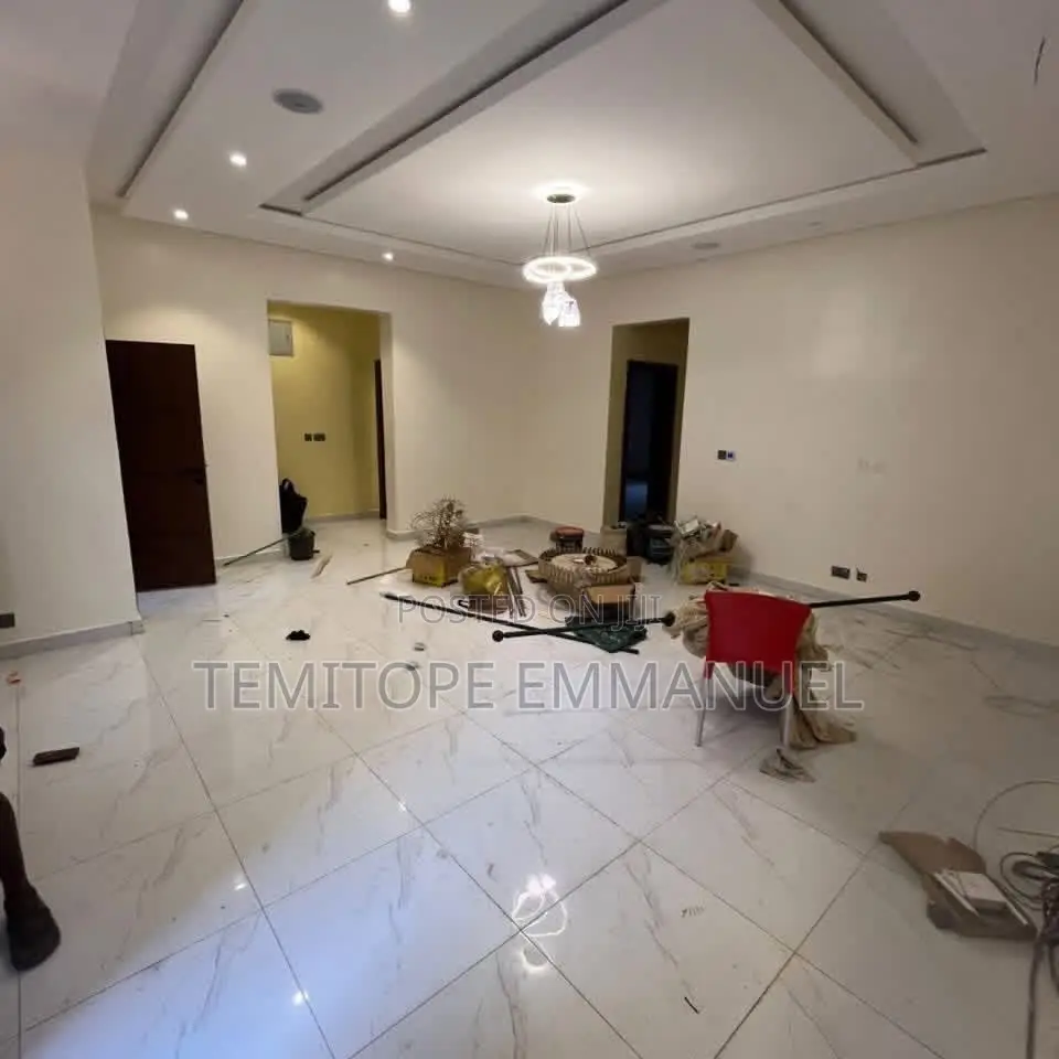 Furnished 3bdrm Apartment in Gbagada for sale in Gbagada