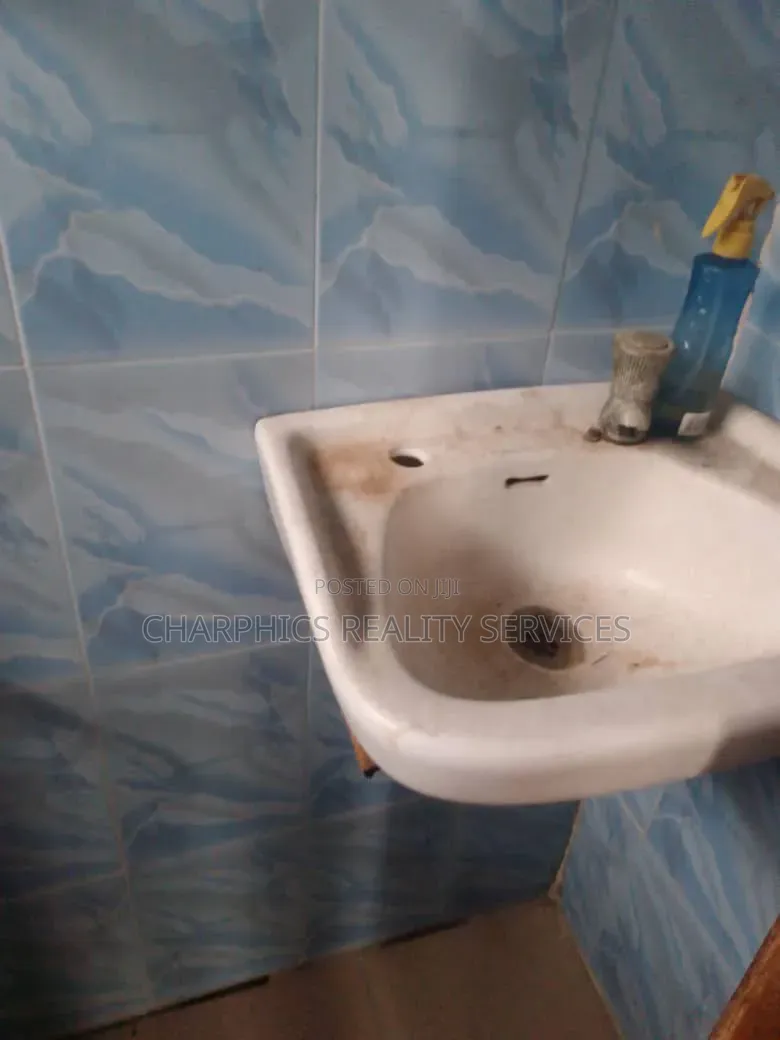 2bdrm Apartment in Lekki Phase 2 for rent in Lekki Phase 2