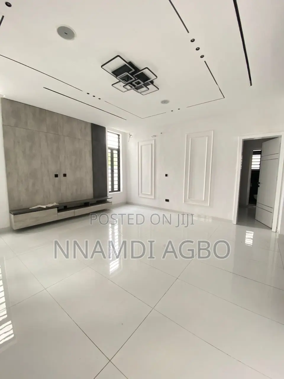 4bdrm Duplex in Ikota for sale in Ikota