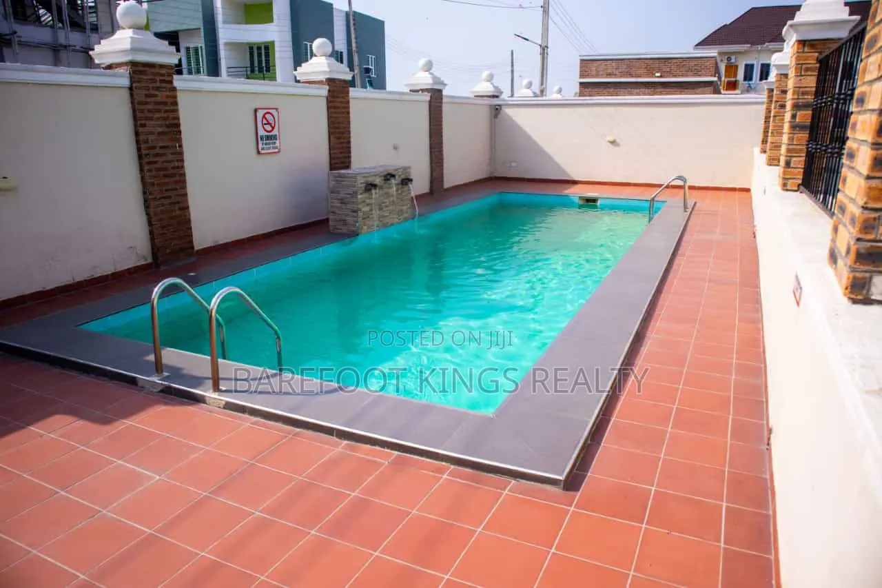 Luxury 2bedroom Apartment in Olokonla