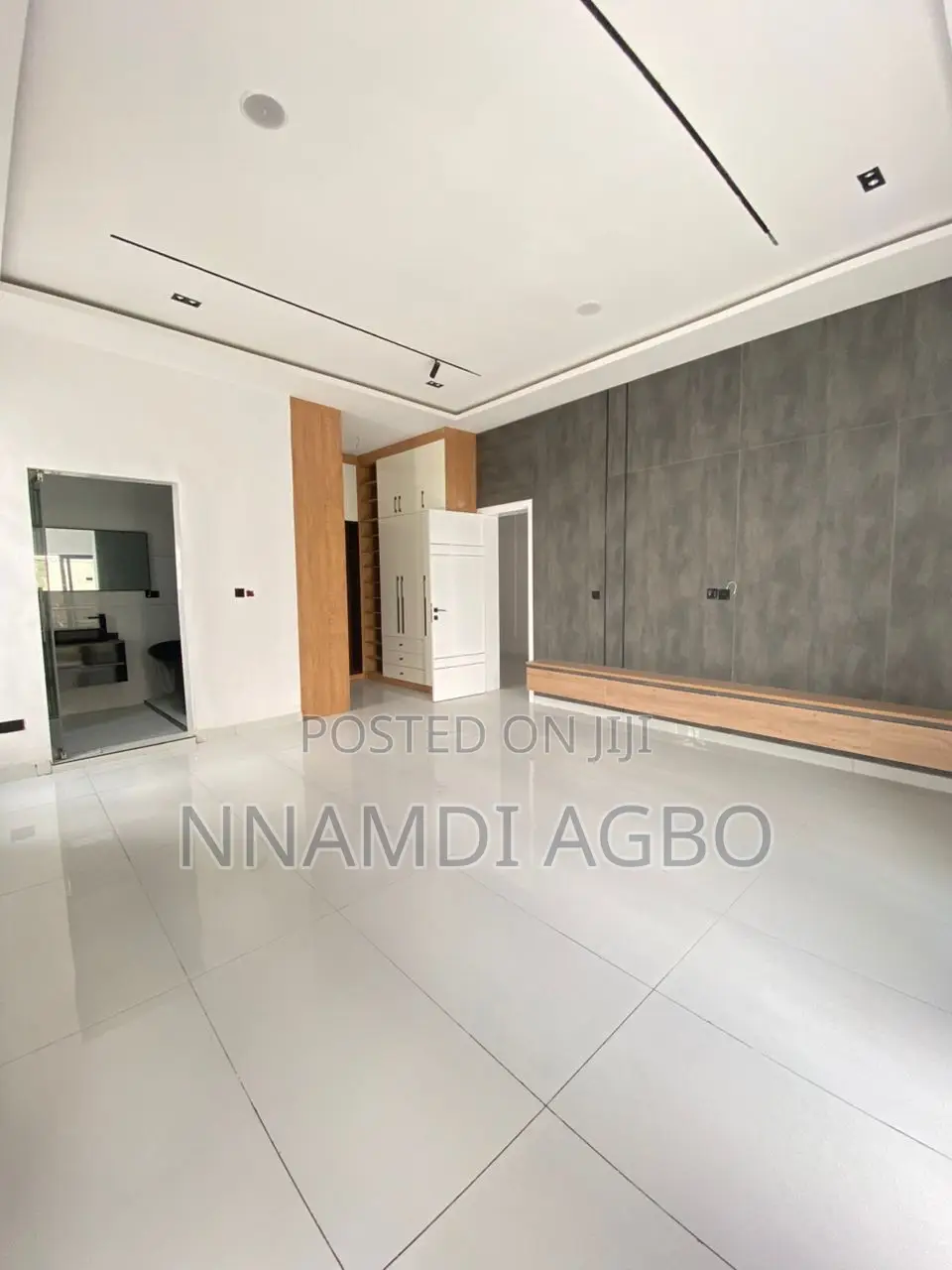 4bdrm Duplex in Ikota for sale in Ikota