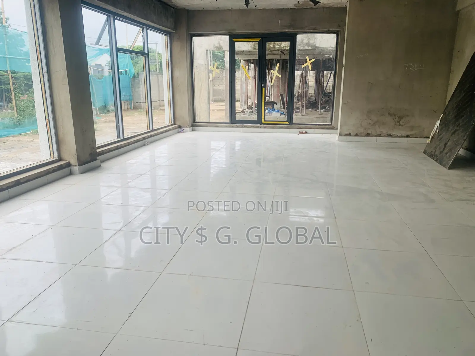 Shop Space in Wuse Zone for Rent in Zone 5 / Wuse