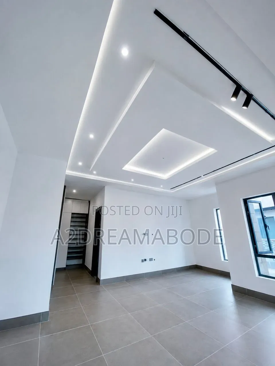 5bdrm Duplex in Ikoyi, Parkview Estate for sale in Parkview Estate