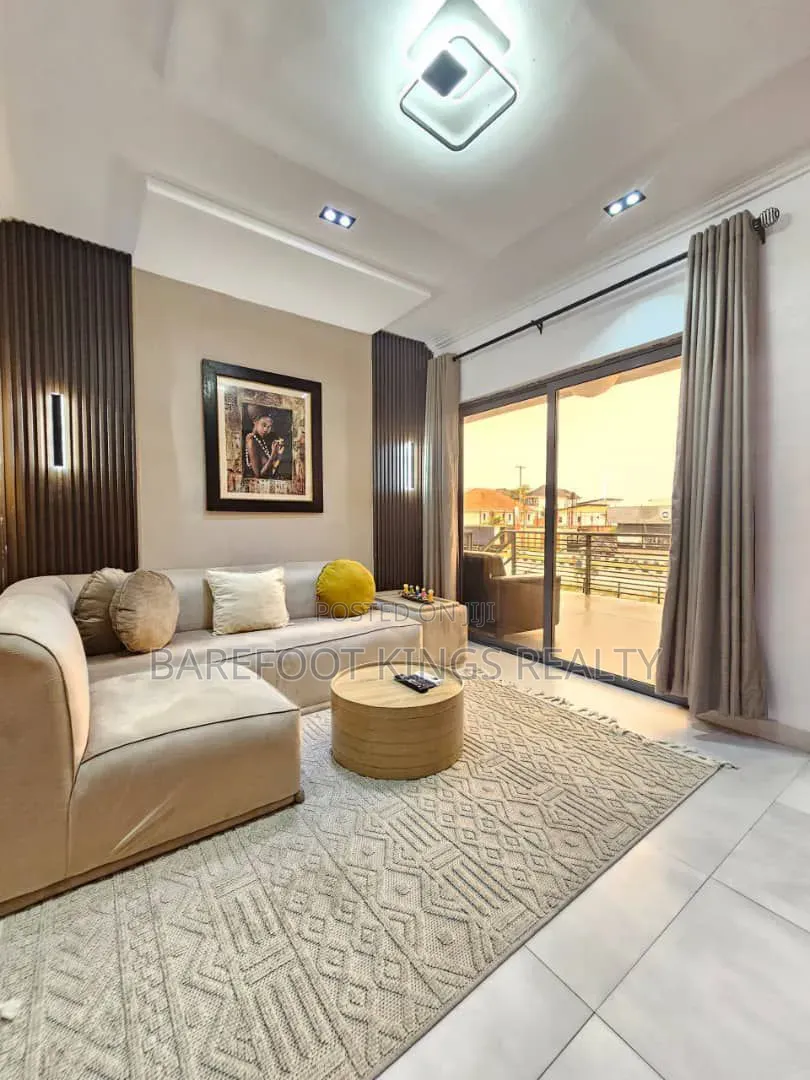 Premium 1bedroom Apartment in Lekki Phase 1
