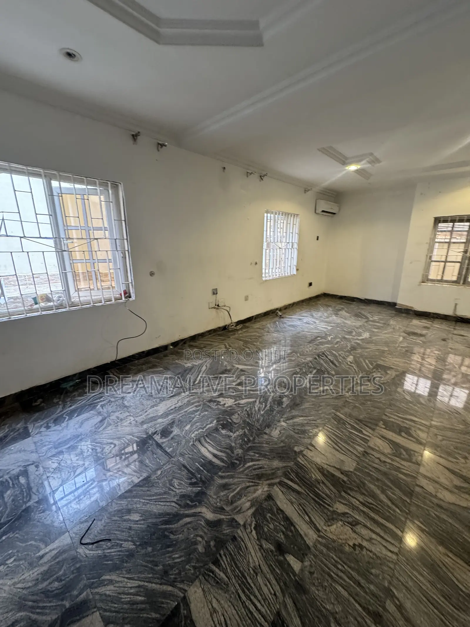 3bdrm Apartment in Wuse 2 for rent in Wuse 2