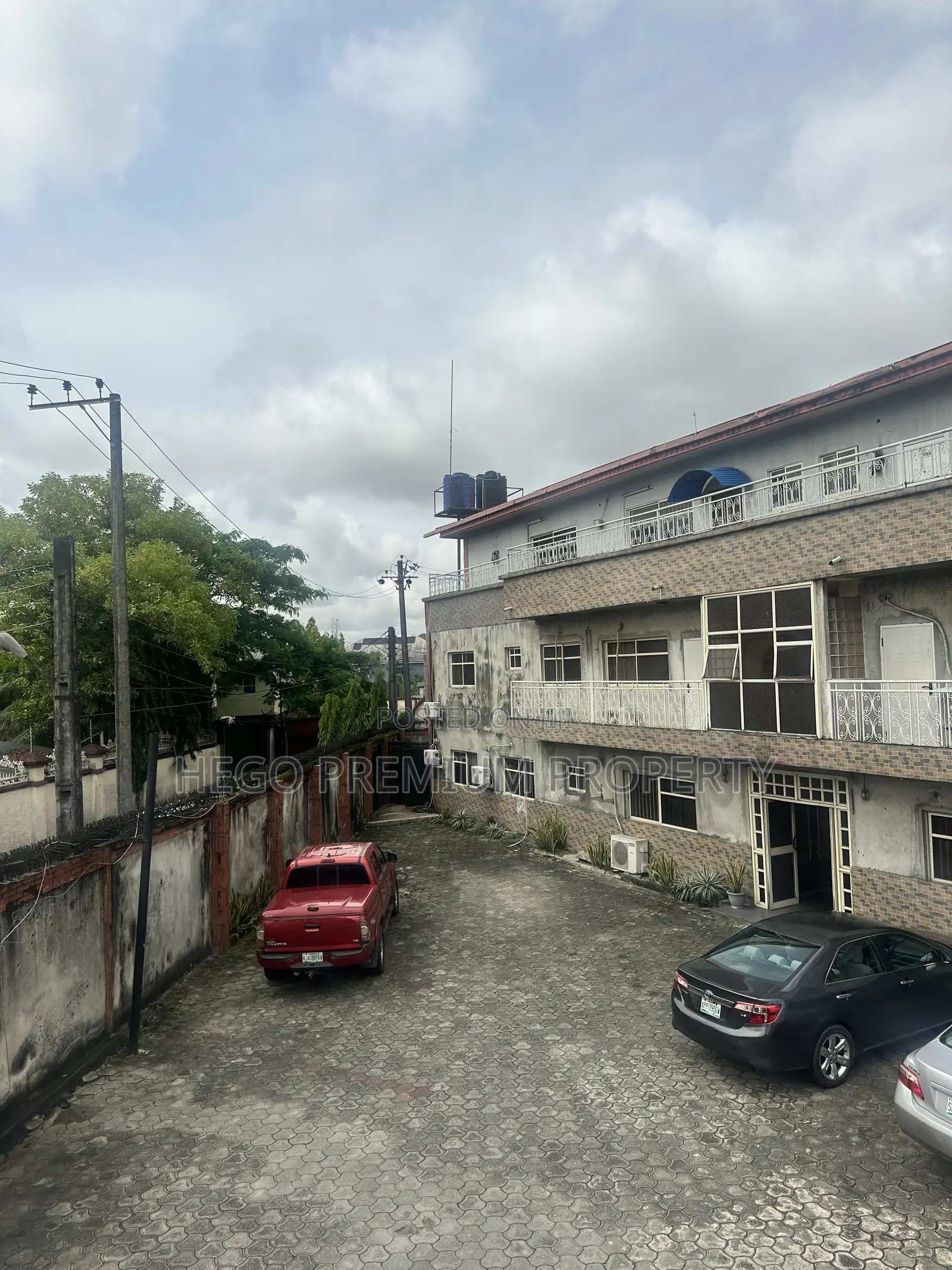 3bdrm Block of Flats in Tombia Exetention, GRA Phase 2 / Port-Harcourt in GRA Phase 2 / Port-Harcourt
